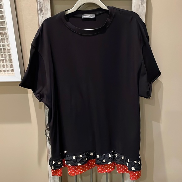 Alembika Tops - Alembika Tee